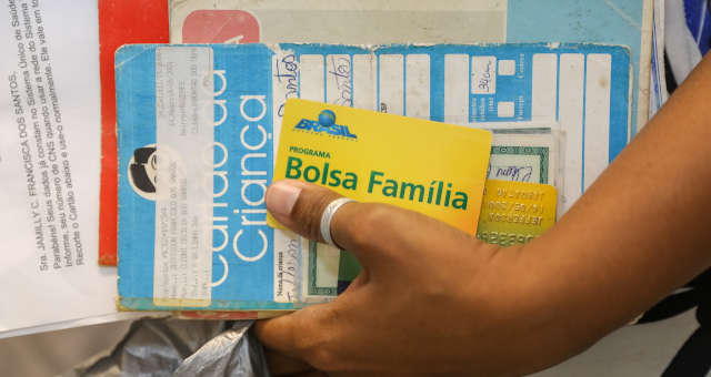 Deve ser proposto o Auxílio Brasil que substituirá o Bolsa Família